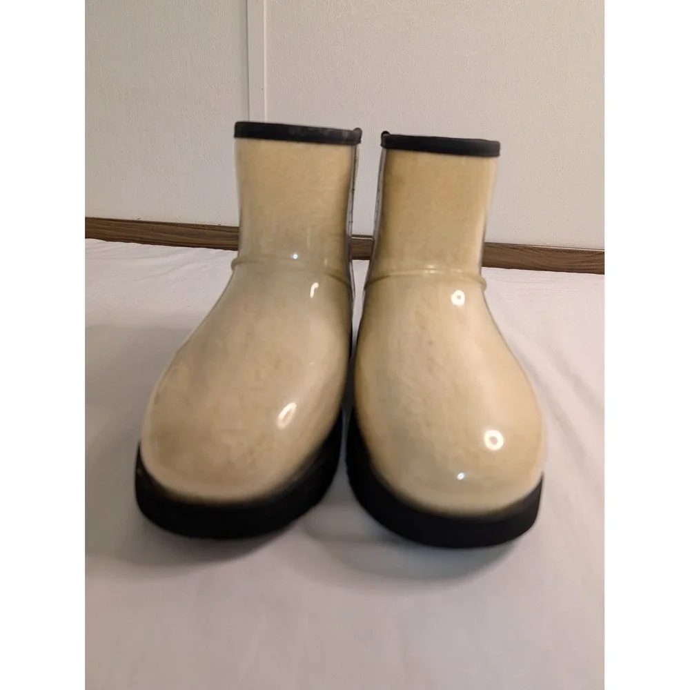 UGG Classic Clear Mini Sherpa Lined Black Waterproof Ankle Boots  Womens 7
